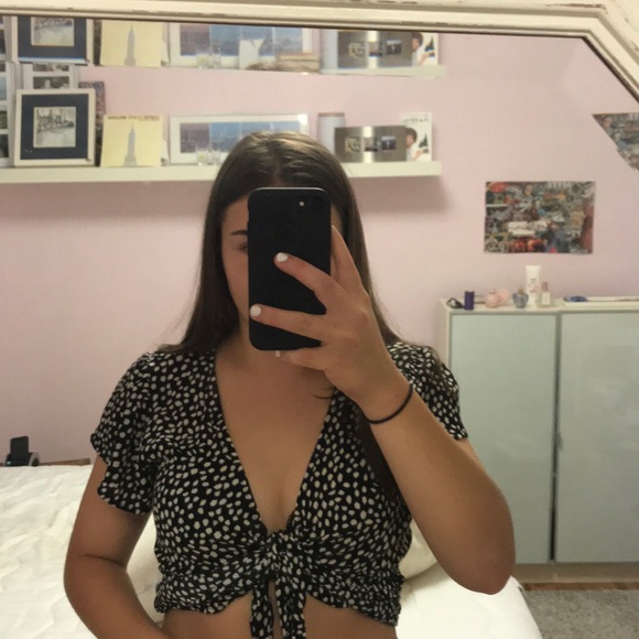 Garage front tie top - Picture 2 of 3